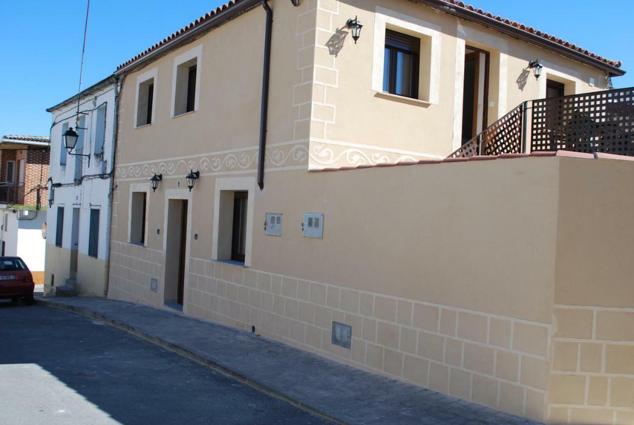 Apartamentos Rurales El Trillo Malpartida De Plasencia Exteriör bild