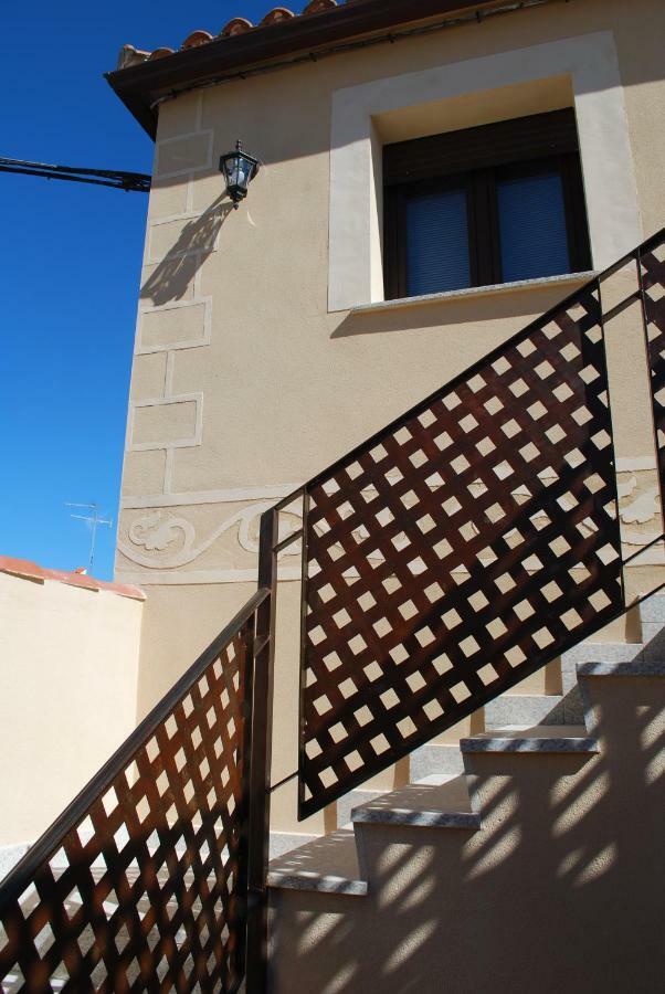 Apartamentos Rurales El Trillo Malpartida De Plasencia Exteriör bild